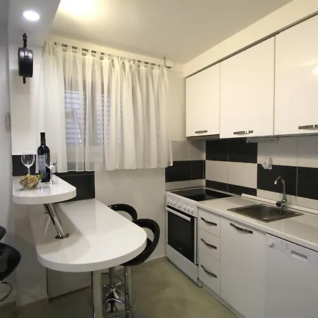 Apartment Adriatic Gem *